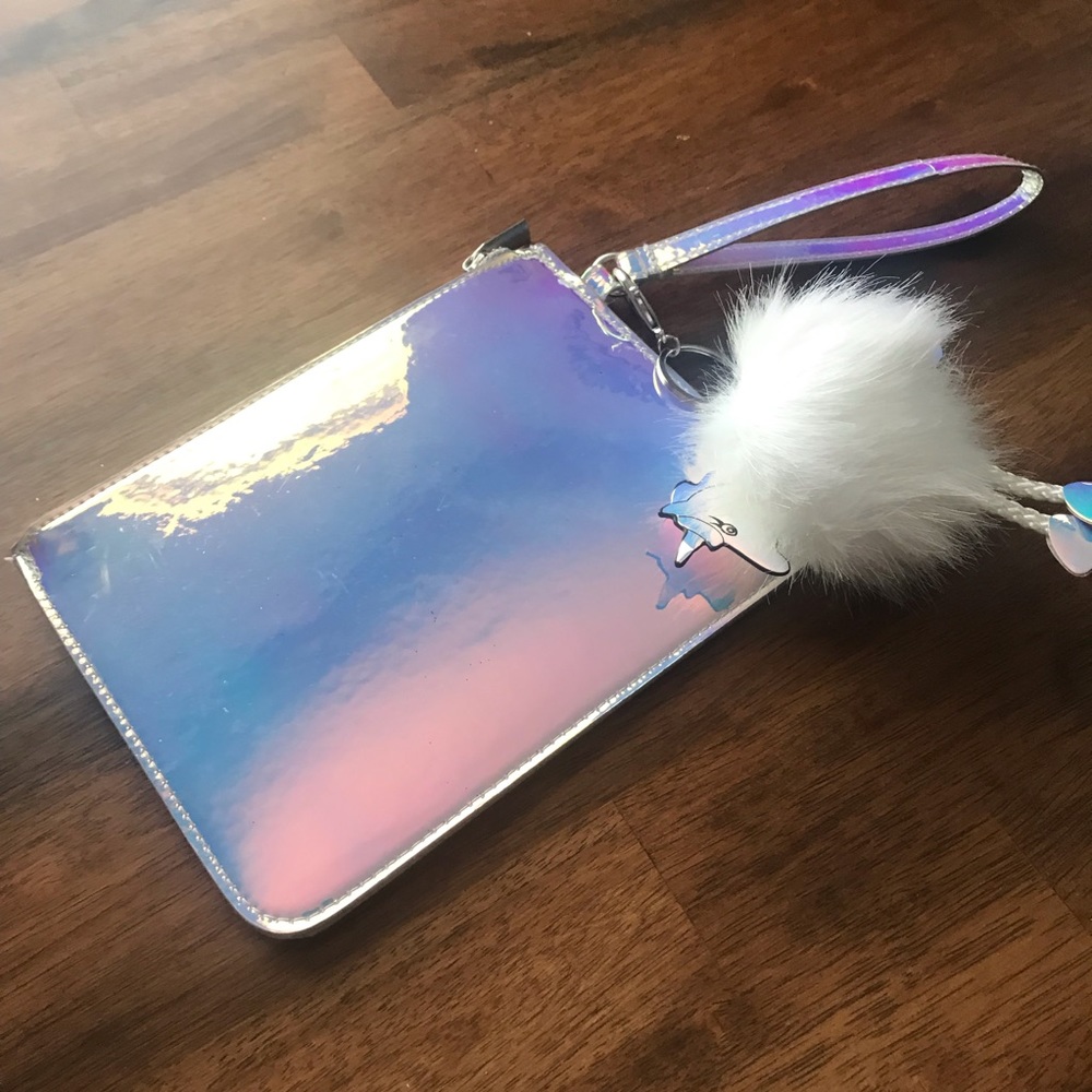 Claire’s Translucent Wristlet w/ Unicorn Keychain